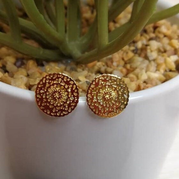 Ear studs fine ornament disc silver yellow gold