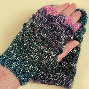 Dragon Scale Fingerless Gloves