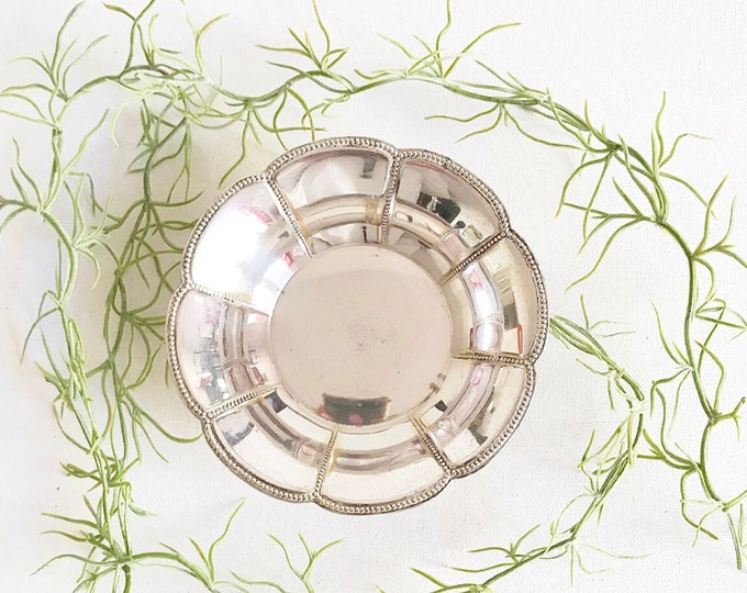 Antique WMF Pearl edge bowl / serving bowl / silver plated