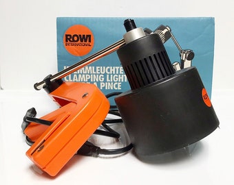 Vintage ROWI 1008 Klemmleuchte, verstellbar /  in Originalverpackung / Retro Lampe, Orange / Space Age