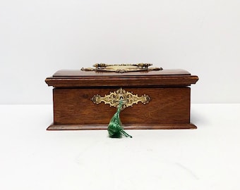 Antique wooden box with brass fittings, lockable chest, box / key jewelry box