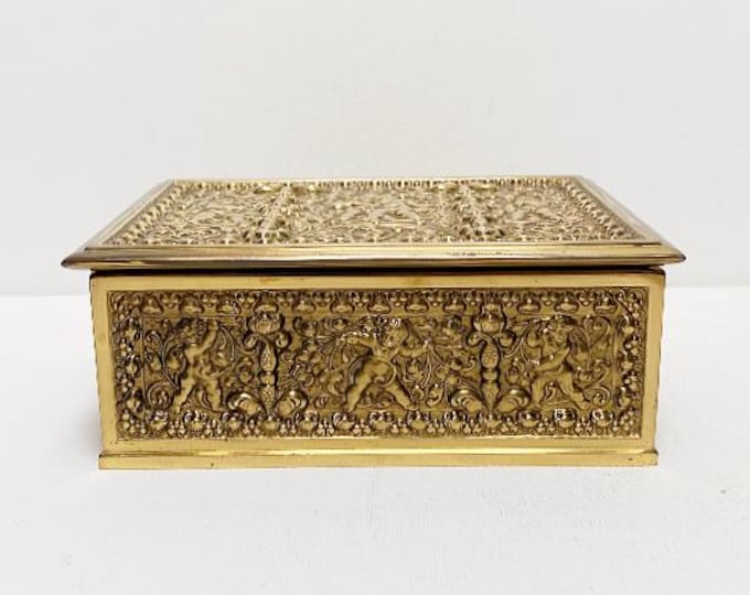 Antique Art Nouveau Erhard and Sons cigar box made of brass / case / cherubs / putto / angel / gold / storage / Tobacianna
