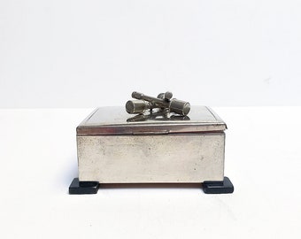 Antique Art Deco lidded tin with stick grenades souvenir object / German / snuff box / cigarette box / Bauhaus, rare