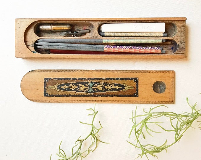 Antique wooden pen storage / pencil case with charcoal pencils and wooden pen holder