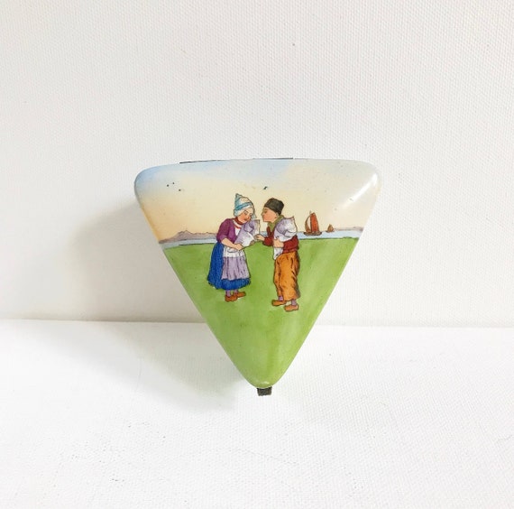 Antique Art Nouveau - historicism porcelain lidded box, hand-painted / Belgium - Netherlands - Holland / folk motif