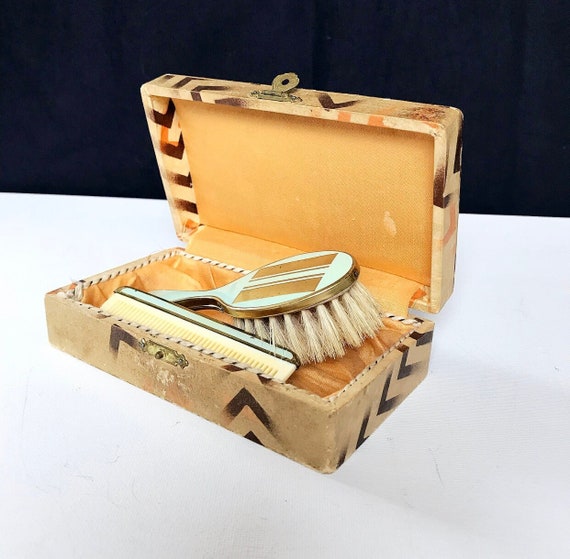 Antique Art Deco baby boy set / brush and comb in storage box