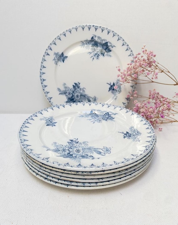 Antique French earthenware plate U&C Sarreguemines, model "Flore", blue and white, dessert plate, around 1900 years