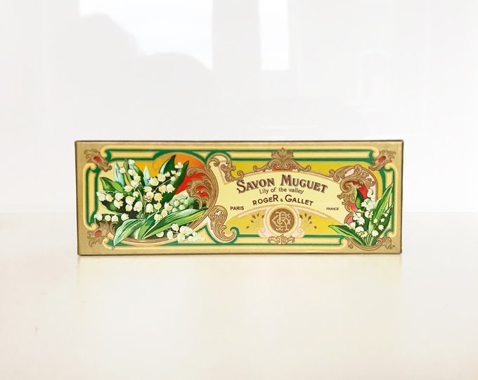 Vintage Roger & Gallet soap, Savon muguet "Lily of the Valley" / Paris, France / bath soap / lily of the valley