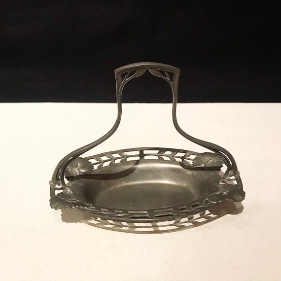 Antik ORIVIT - handle bowl with floral Art Nouveau motif / model "3114" / pewter bowl / handle basket / handle bowl / basket