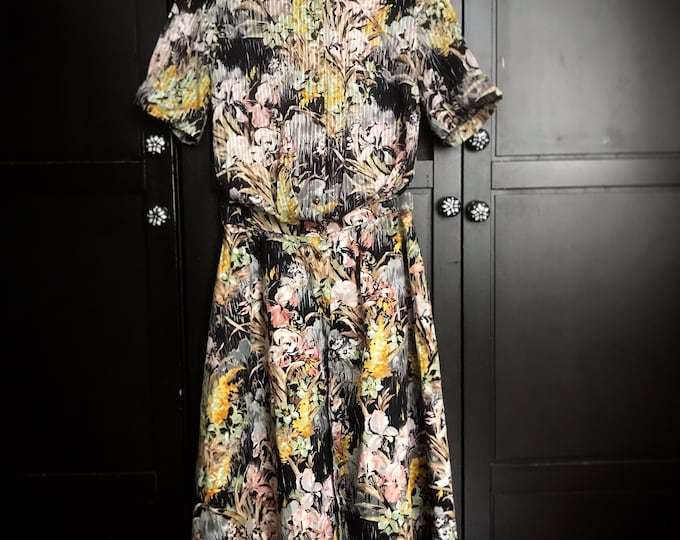 True vintage rockabilly skirt and blouse, floral motif - black "Fink model" size 42 / retro clothing / 50's - 60's