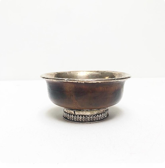 Antique tea bowl made of root wood, Tibetan silver, Tibetan bowl for tea