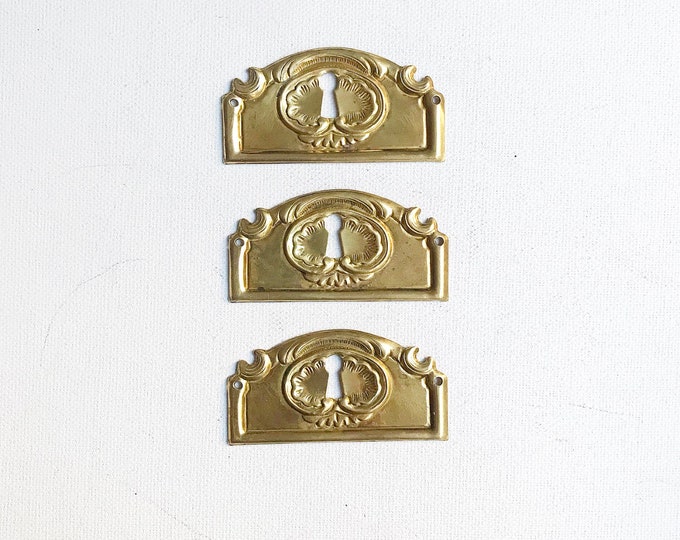 Antique Art Nouveau keyhole cover / rosette / door or drawer / metal cover / keyhole plate / panel / restoration