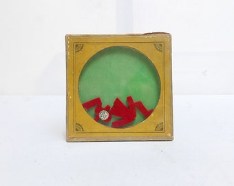 Antique wobbly game "The bones of the blessed mayor of "Old Berlin" / Retro toy, vintage pocket game, puzzle game