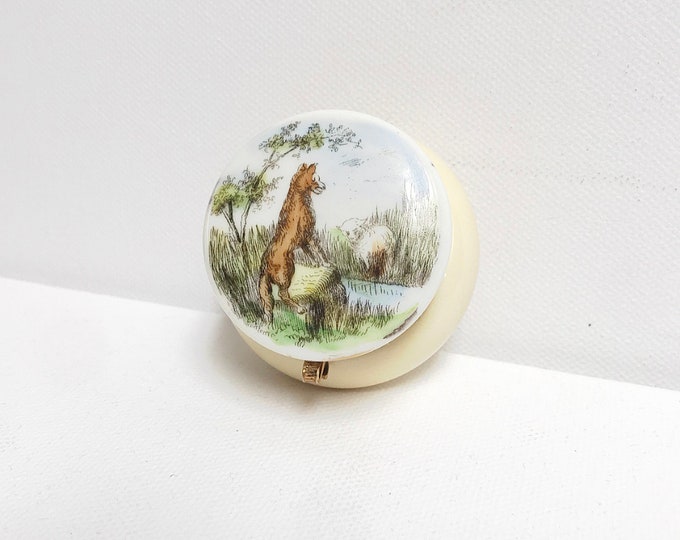 Antique snuff box with lid made of porcelain / fox and sheep motif, pill box, jewelry box