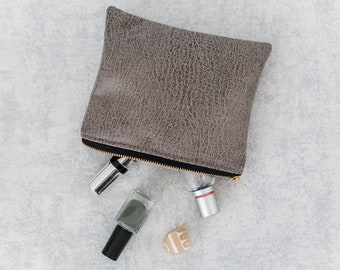 Clutch / Kleine Tasche / Kosmetiktasche "Wildleder braun"