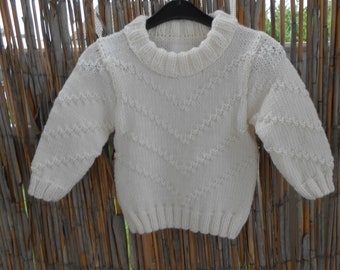 weicher Babypullover