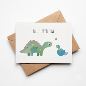 Karte zur Geburt  "Hello little one", niedliche Dinosaurier Karte,  Baby Glückwunsch Karte, Postkarte A6 Naturpapier, Grußkarte Glückwunsch