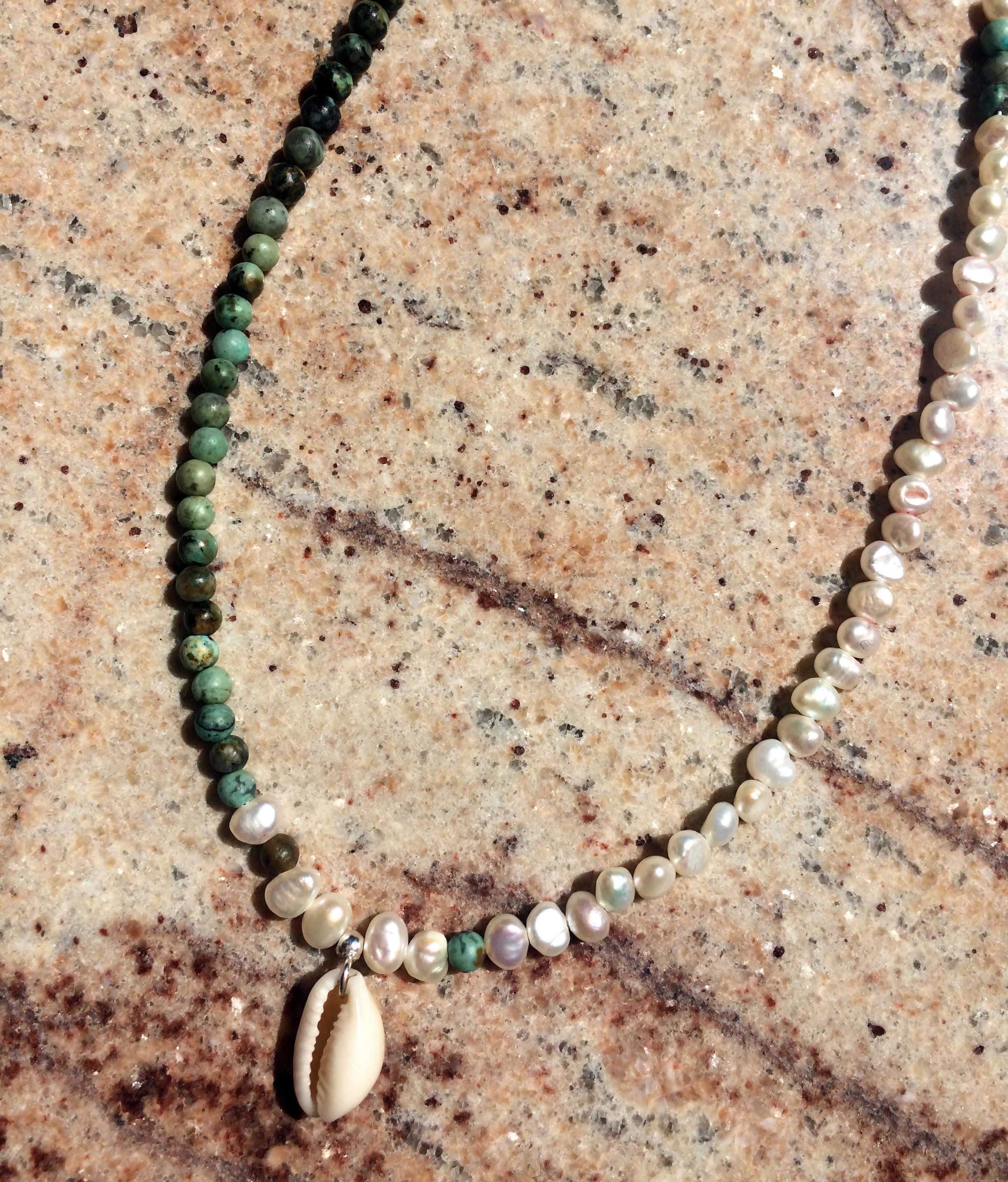 EVER FAITH Collier Ras Du Cou En Strass Et Fausses Perles