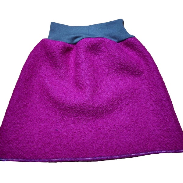 Walkrock Wolle fuchsia graue Bündchen Winterrock aus Wolle