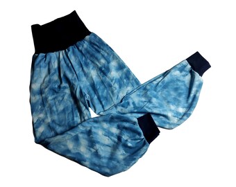 Pumphose hellblau Batik Jersey blau 68 - 164 handmade verschiedene Varianten gefüttert