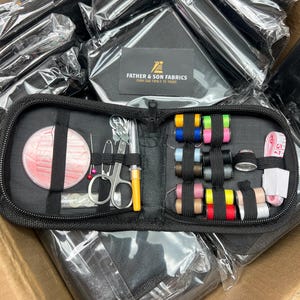 Sewing Kit mini  - Portable Sewing Tools Box with Needles, Thread, Scissors  Accessories Travel Sewing Kit for Beginners  Emergency Repair