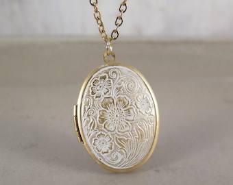 BESTSELLER Floral Vintage Style Locket - Gold Plated Patina Antique White Stainless Steel Chain Gift Photo Wedding Love Spring Summer Sun