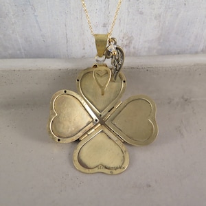 Vintage Heart Locket - Shamrock Secret with Angel Wings and Small Crystal - 925 Sterling Silver Chain Gilded in Antique Look