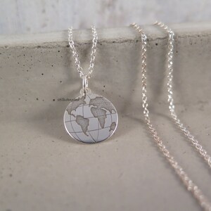 925 Sterling Silber Kette - Plättchen Weltkarte - rund , für Reisen , Fernweh und Weltenbummler tolles Geschenk