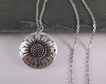 Medaillon altsilber Stil - Sonnenblume - Medaillonkette Blume antik Look silber / Foto Erinnerung / aufklappbar 3D Look / Kette / Schmuck