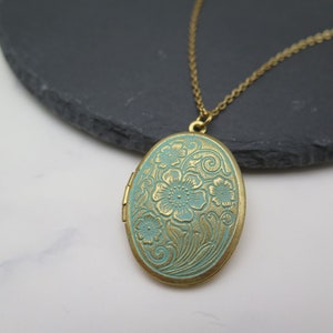 Flower vintage style medallion gold plated with antique patina turquoise blue green stainless steel chain / retro / gift for a photo memory image 7