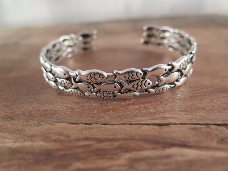 Bangle school of fish silver plated fish bracelet antique blackened animal jewelry cuff retro sea style maritime jewelry sea lovers love image 5