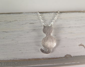 Halskette - Katze sitzend - Kette versilbert Katzen Schmuck Tierschmuck silber Liebe Katzenliebe Tier Geschenk Freundschaft Freundin