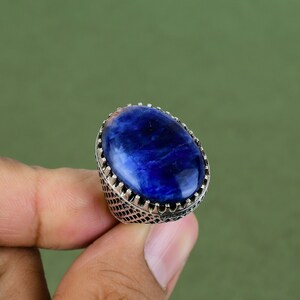 Anillo de sodalita en plata de ley 925, joyería de piedras preciosas auténticas, anillo hecho a mano, hermosos regalos de joyería de plata para papá, disponible en tamaño de anillo