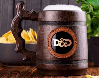 DnD Beer Mug, any Custom Dungeons & Dragons Engraving | 22oz, Natural Oak