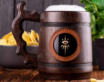 Warlock Beer Mug, Dungeon Master Beer Stein, Gift Idea For Men, Dungeons and Dragons Tankard, Wooden Gift For Men, D&D Gift For Gamer