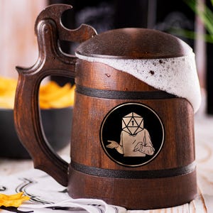 Guess I&#39;ll Die Beer Stein With Lid, Personalized Dungeons and Dragon Tankard, Groomsman DnD Mug, Video Gamer Gift