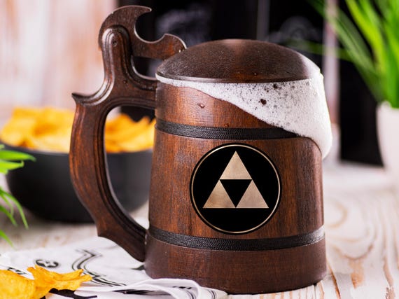 The Triforce Beer Stein With Lid, Personalized The Legend of Zelda Beer Stein, Custom Beer Mug, Video Gamer Beer Gift