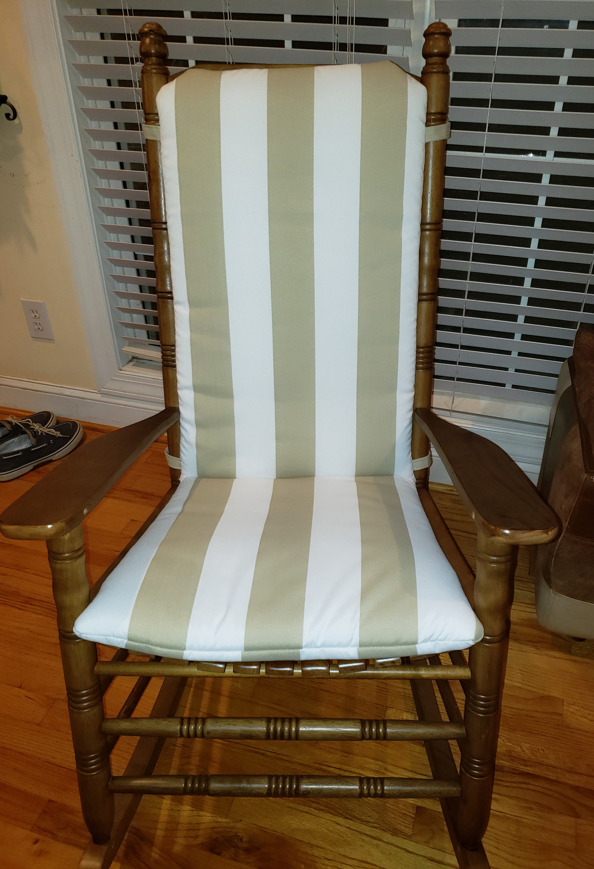 Rocking Chair Cushion (solid/stripe Color Fabrics) - Etsy, image size:2053x3000
