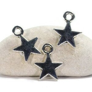 25 star pendants, star charm, metal pendants, charm bracelet, jewelry pendants, jewelry making, pendants and charms