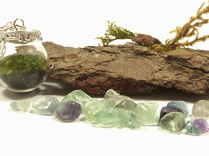 DIY fluorite filling for glass hollow beads