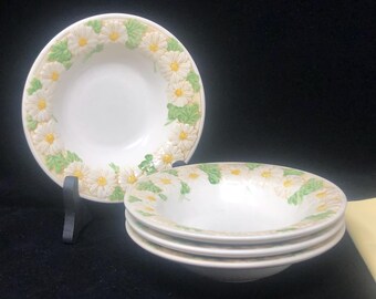 Sculptured Daisy Dessert Bowls - 1960s Flower Power Dinnerware - Set of 4