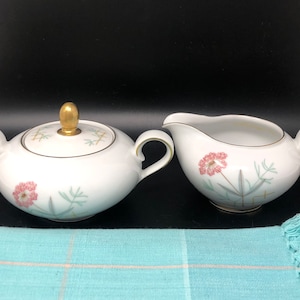 Eschenbach Bavaria Lidded Sugar Bowl and Creamer Set: Mod Floral China, 1950s