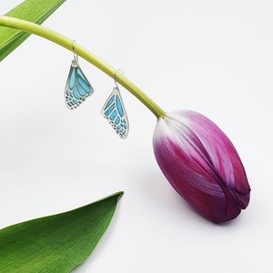 Silver earrings with enamel