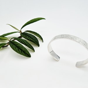 Silver bangle