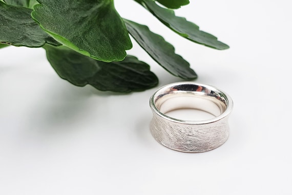 Silver Ring With Curvature - Etsy Canada