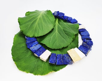 Necklace in lapis, silver and gold plating