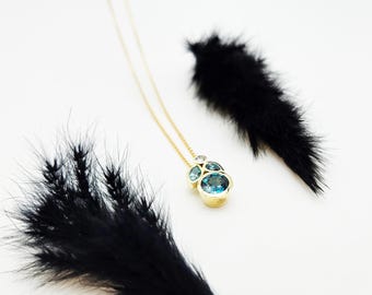 Pendant with diamonds and zircon