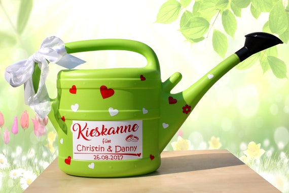 Geldgeschenk „Kieskanne“ in hellgrün ( 5l oder 10l ) - personalisierte Gießkanne, zur Hochzeit, zur Silberhochzeit