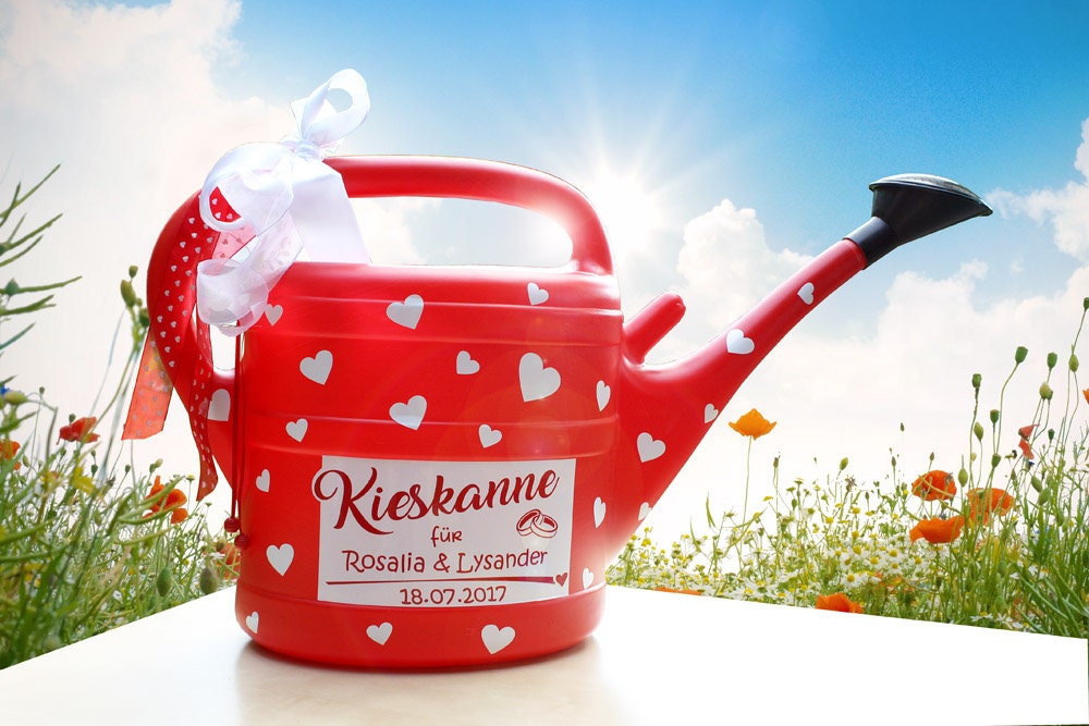 Geldgeschenk „Kieskanne“ zur Hochzeit - Rot - 10l / personalisierte Gießkanne, für Hochzeitspaare, zur Verlobung