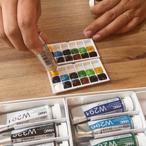 16/18/24 Holbein Artists' Watercolor Travel set colors Sample Set